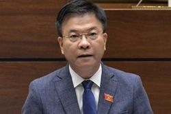 'Có luật ban hành chưa được một năm đã phải sửa'