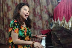 Giọng ca vàng đến từ vùng đồi cọ