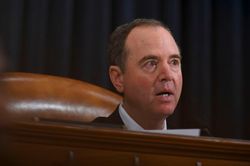 Hành vi của TT Trump 'vượt quá những gì Nixon làm'