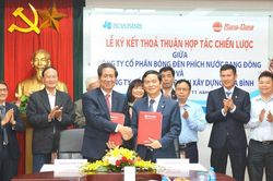 Hòa Bình và Rạng Đông ký kết hợp tác chiến lược