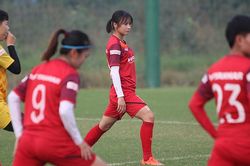 Tuyển thủ nữ Việt Nam khoe sắc, quyết bảo vệ HCV SEA Games