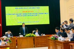 Công bố 32 sách giáo khoa mới lớp 1