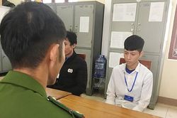Bắt thanh niên đâm nam sinh bị thương trước trường học