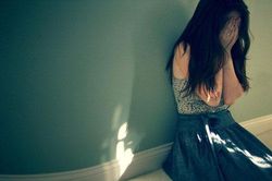 Cắn răng đẻ cho tình già đại gia một đứa con nối dõi