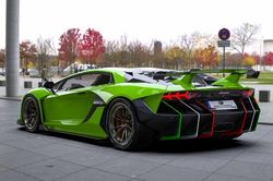 Lamborghini Aventador hầm hố hơn bộ kit thân rộng giá 50.000 USD