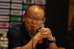 HLV Park Hang Seo 'treo' áo số 10 để giải 'lời nguyền' SEA Games?