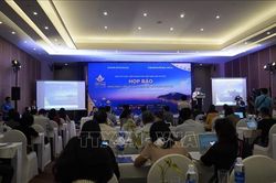 Khai mạc triển lãm 'Biển đảo Việt Nam qua góc nhìn điện ảnh'