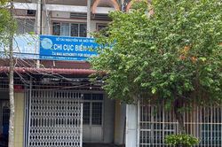 Nữ phó phòng Cà Mau đi du học xin nghỉ việc, cơ quan vẫn vận động về để báo cáo