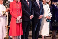 Nhà Meghan bị cả hoàng gia lạnh nhạt
