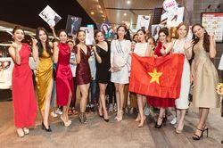 Lương Thùy Linh tự tin khoe giọng hát tại 'Miss World 2019'