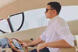 Những lần Văn Lâm, Văn Hậu gây thương nhớ khi diện sơ mi trắng