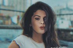 Selena Gomez tái xuất sau hai năm, mở màn Giải thưởng Âm nhạc Mỹ 2019
