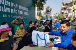Xây dựng ý thức sống xanh