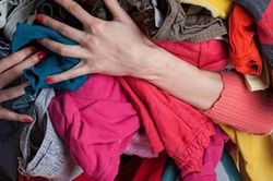 Giữ mãi 5 món đồ này trong nhà bảo sao nghèo 'mạt kiếp'