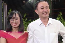 Chàng trai làm thơ con cóc chinh phục thành công bạn gái hơn tuổi