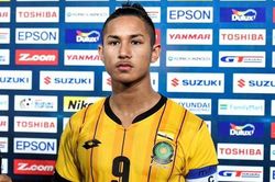 Đội trưởng U22 Brunei thuộc hoàng tộc, là cầu thủ giàu nhất thế giới