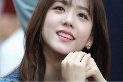 Jisoo tiết lộ những cái tên nhóm 'dự bị' trước khi trở thành Blackpink