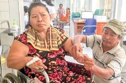 7 năm nuôi vợ nằm viện vì tai biến