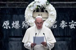 Giáo hoàng Francis kêu gọi từ bỏ vũ khí hạt nhân