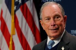 Tỷ phú Bloomberg tranh cử Tổng thống Mỹ: Lợi thế lớn nhất là tiền