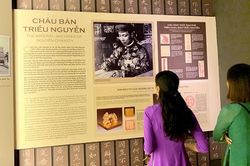 Chờ thành cổ 'kể chuyện'