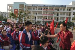 Quảng Ninh: Phổ biến pháp luật về an ninh mạng cho học sinh