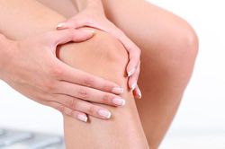 Nữ sinh 16 tuổi bị ung thư xương, dấu hiệu duy nhất là đau âm ỉ vùng đầu gối