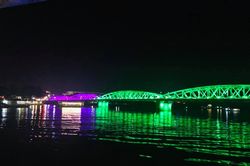 Đến Cố đô phải nghe ca Huế trên sông Hương