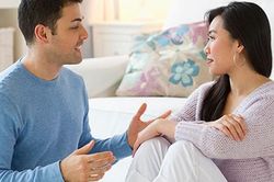 Học cách giao tiếp giúp cải thiện mối quan hệ vợ chồng