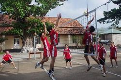 Niềm vui cuối tuần của bộ đội