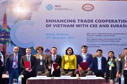 Diễn đàn IBEC - 'Tăng cường hợp tác thương mại giữa Việt Nam và khu vực Trung – Đông Âu và Á – Âu'