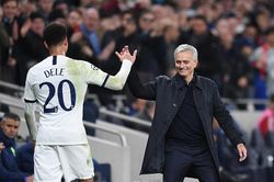 Mourinho tái xuất C1, Tottenham ngược dòng khó tin