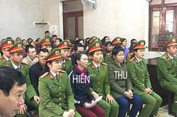 Xét xử mẹ nữ sinh giao gà: Hiền ngoan cố, Thu bất ngờ phản cung