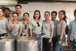 Hạnh phúc là sẻ chia