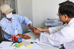 Mở rộng điều trị dự phòng trước phơi nhiễm HIV ra 26 tỉnh, thành