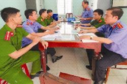 Kiểm sát trực tiếp công tác thi hành tạm giữ, tạm giam và thi hành án hình sự