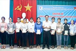 Hỗ trợ 35 sinh viên nghiên cứu khoa học