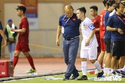 'Messi Lào' tìm hỏi chuyện HLV Park Hang Seo