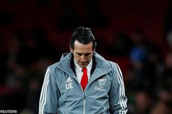 Arsenal sa thải HLV Unai Emery