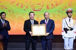 Bộ Khoa học và Công nghệ nhận Huân chương Lao động hạng Nhất