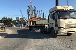 Trên đường đến công ty, nữ công nhân bị 'hung thần' cán tử vong