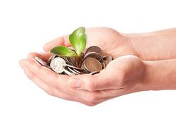 10 năm không gia đình, lay lắt làm 'người rơm'