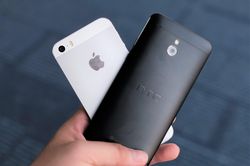Sau 6 năm, iPhone 5S có tốt hơn di động Android đời cũ?