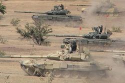 'Nghiến răng' mua bản quyền xe tăng T-90S, Ấn Độ tốn bao nhiêu tiền cho Nga?