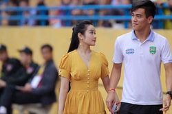 Điểm danh bạn gái xinh đẹp của các tuyển thủ Việt Nam