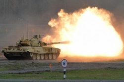 Ấn Độ gọi hợp đồng mua xe tăng T-90MS là 'lãng phí tiền bạc'