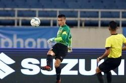 'Thủ môn Bùi Tiến Dũng quá tự tin nên U22 Việt Nam bị thủng lưới'