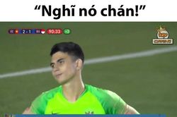Thua ngược U22 Việt Nam Kepa 'fake' của Indonesia chán nản suy sụp