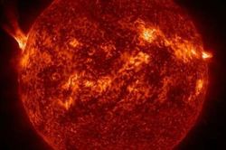 1001 thắc mắc: Vì sao Mặt trời sẽ không trở thành lỗ đen?