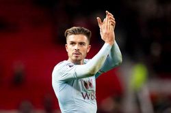 Đội hình tiêu biểu vòng 14 Premier League: Vinh danh người 'xé lưới' M.U
